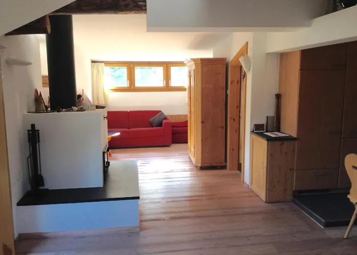 Casa Nolens, Via Sura 4 Laax