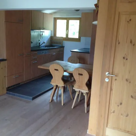 Casa Nolens, Via Sura 4 Laax